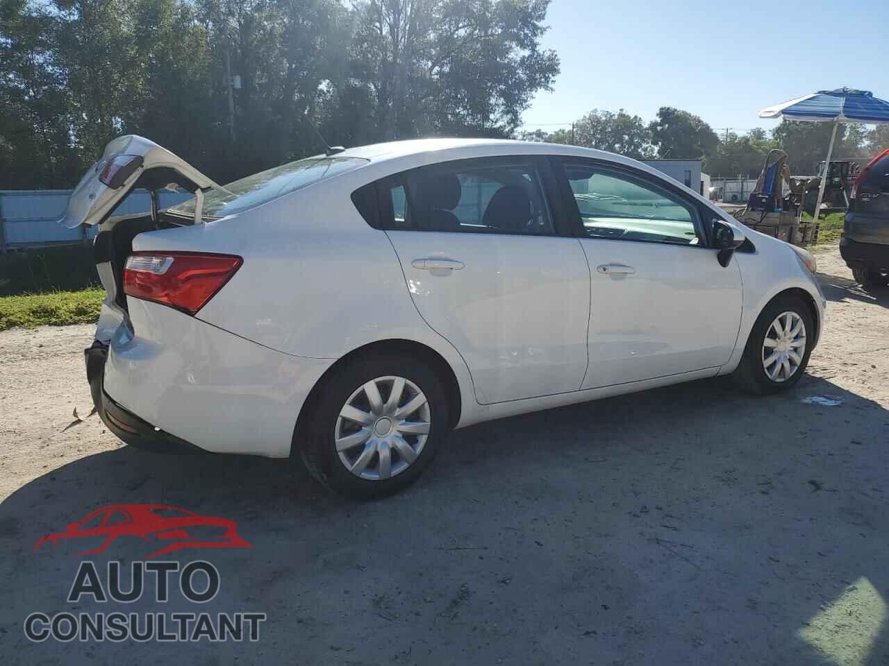 KIA RIO 2015 - KNADM4A38F6427046