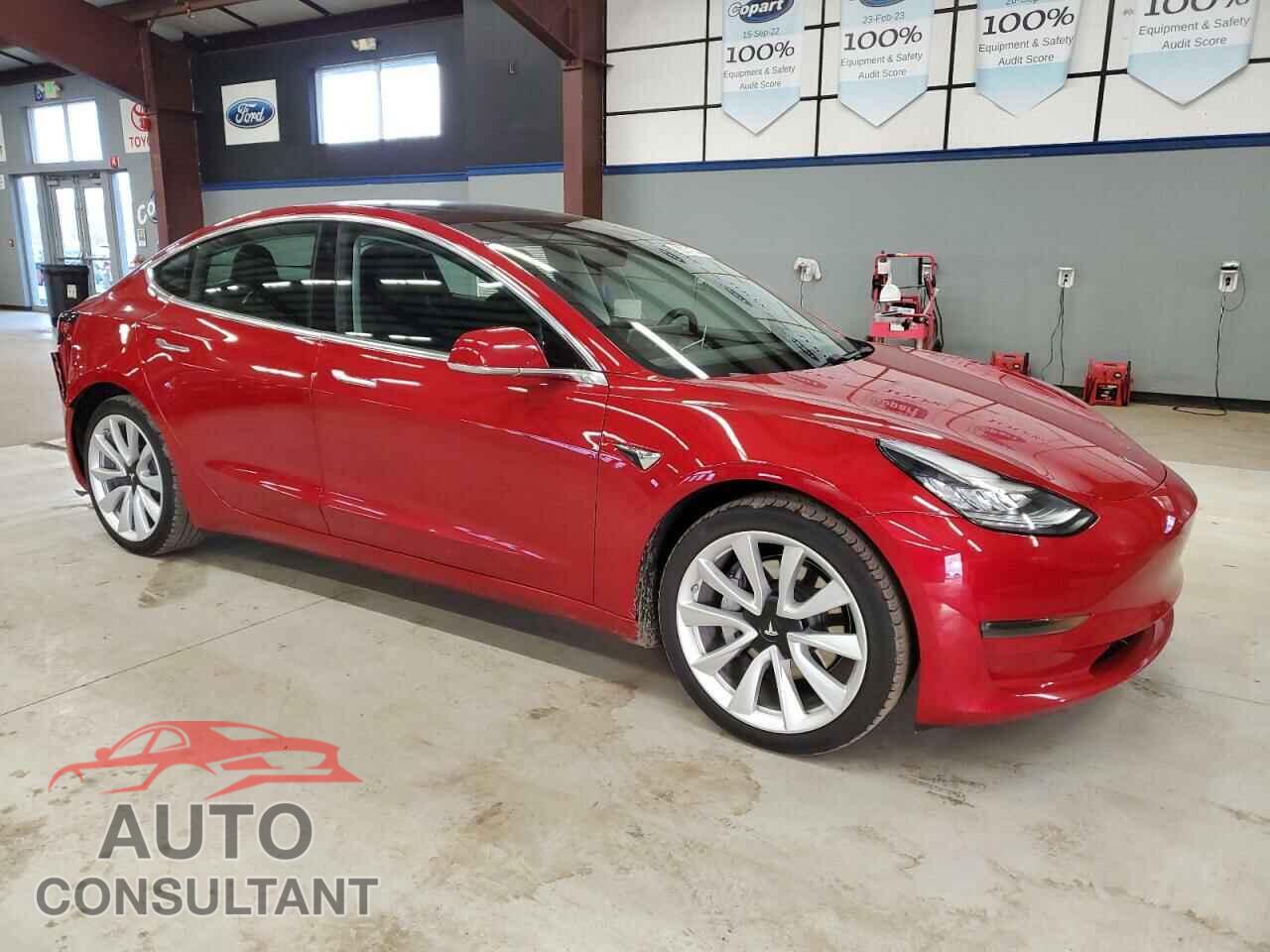 TESLA MODEL 3 2018 - 5YJ3E1EB4JF121647
