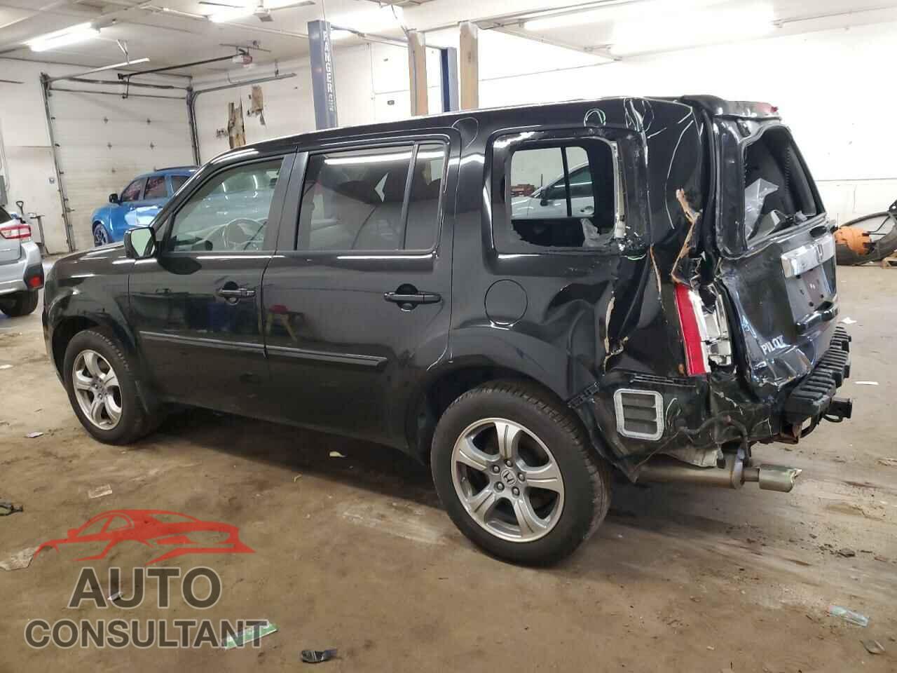 HONDA PILOT 2014 - 5FNYF4H59EB003447