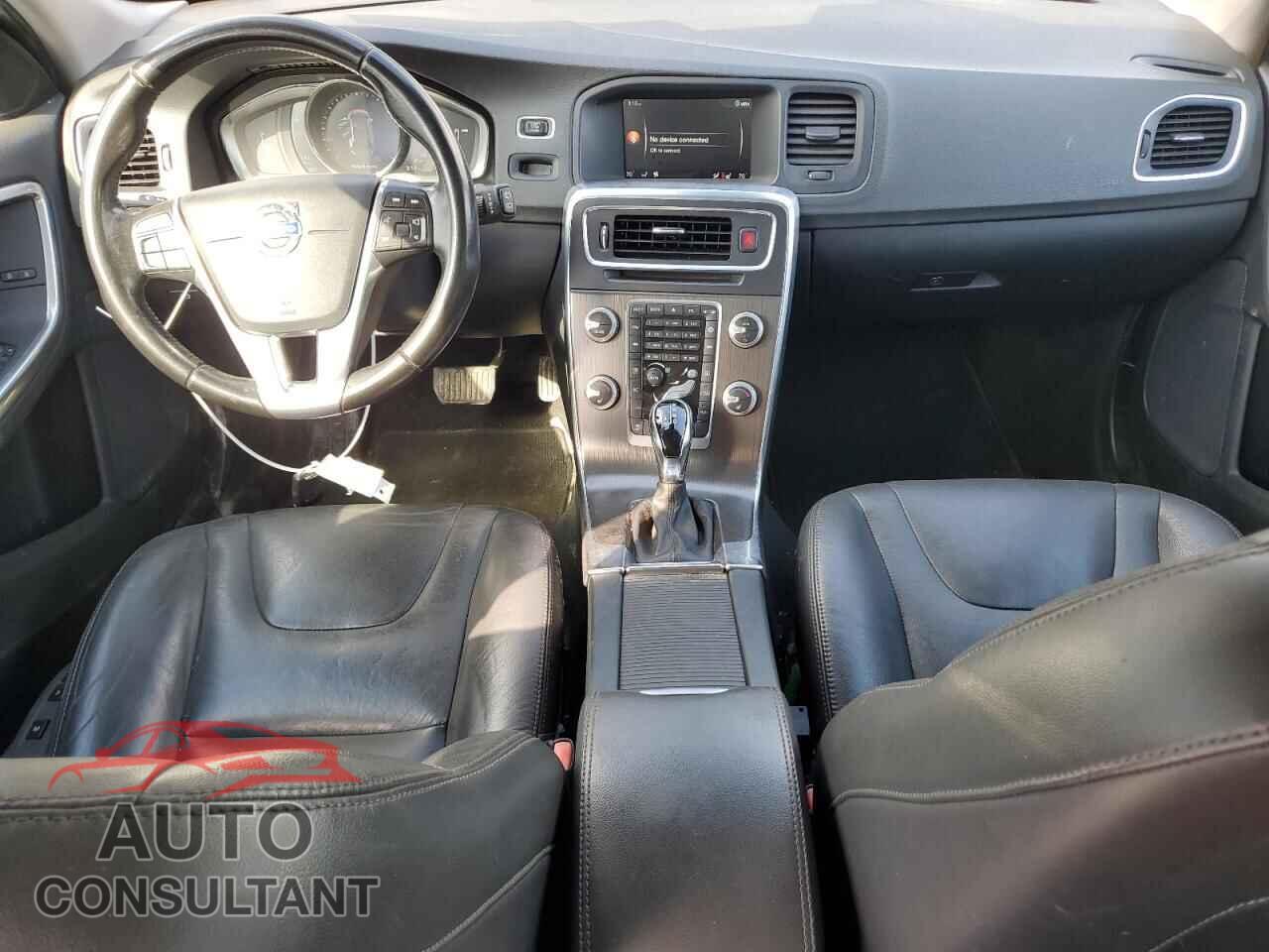 VOLVO V60 2016 - YV140MEK3G1290817