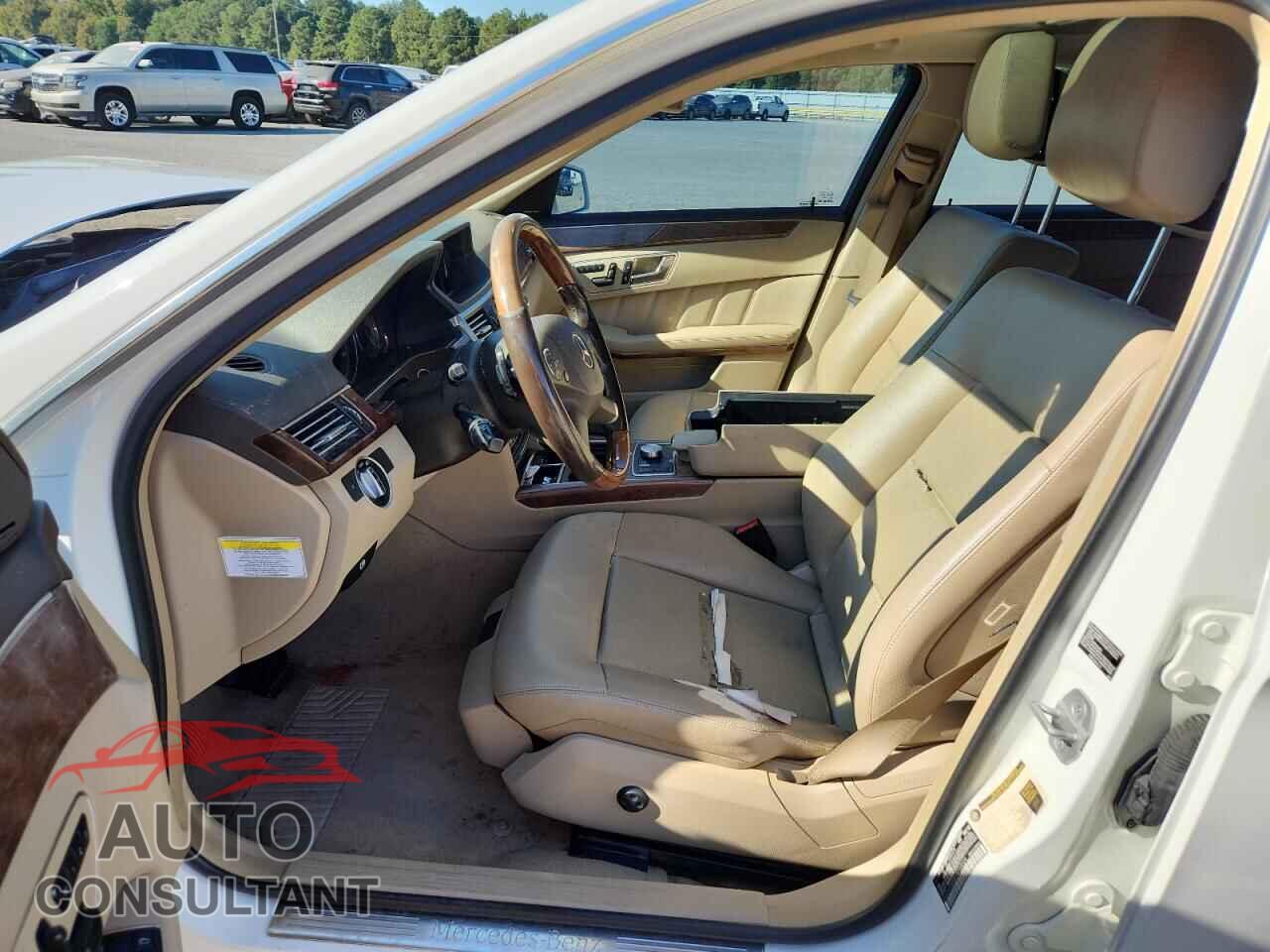 MERCEDES-BENZ E-CLASS 2013 - WDDHF5KB8DA710024