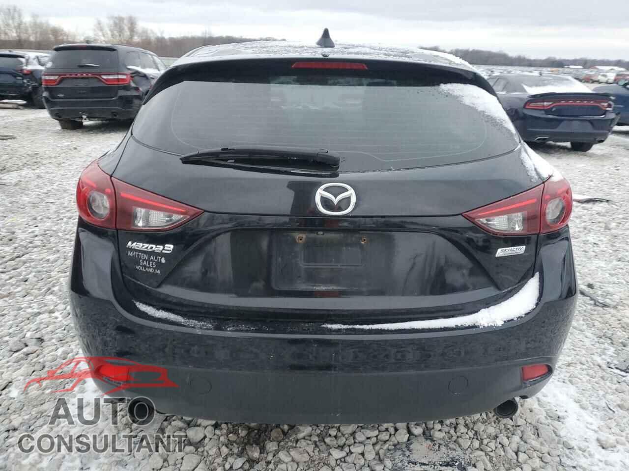 MAZDA 3 2015 - JM1BM1M76F1221860
