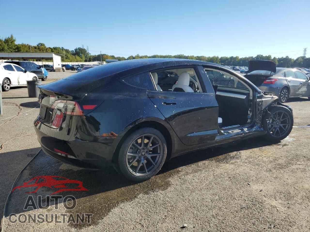 TESLA MODEL 3 2023 - 5YJ3E1EA9PF695970