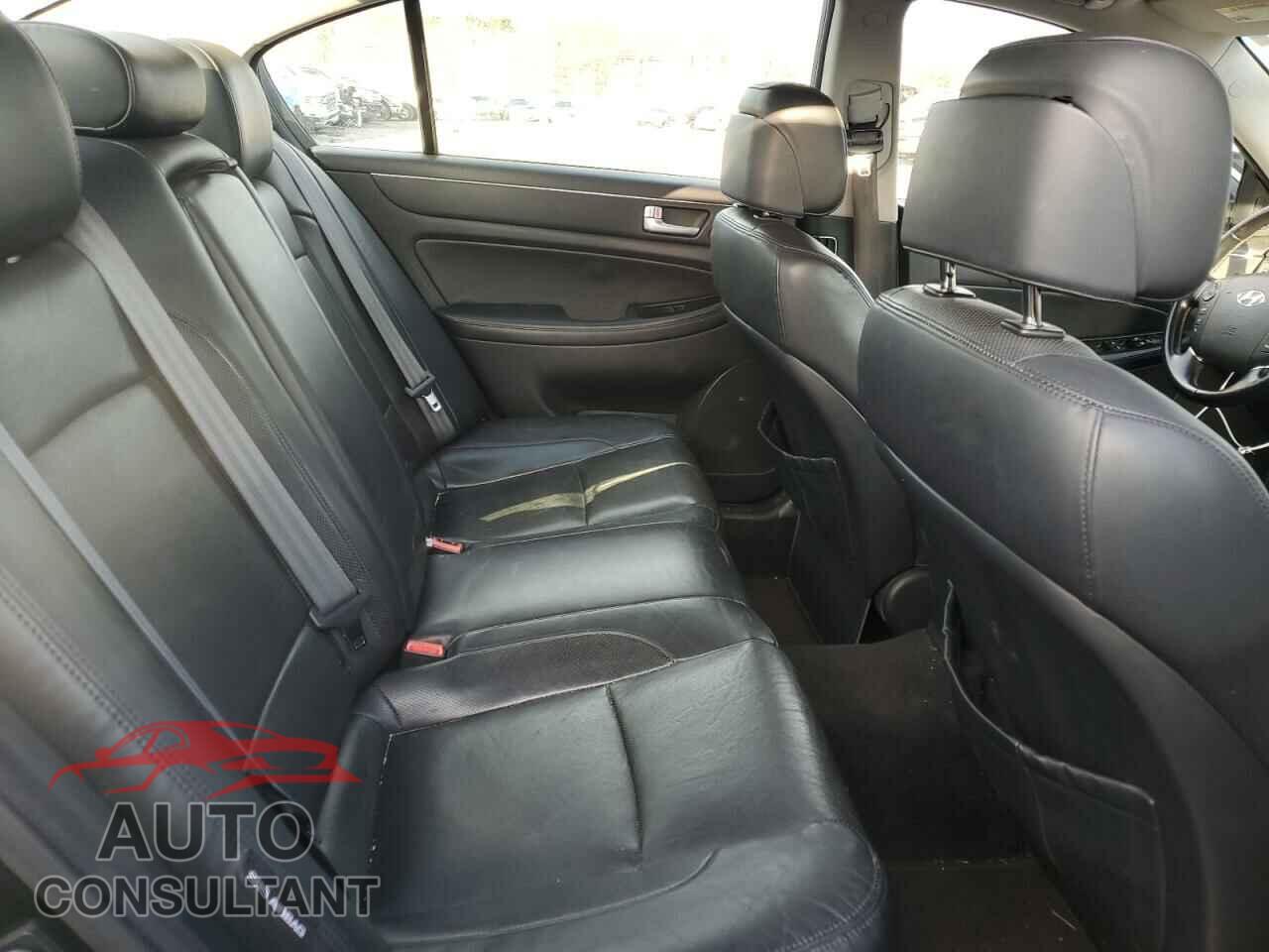 HYUNDAI GENESIS 2012 - KMHGC4DD3CU201569