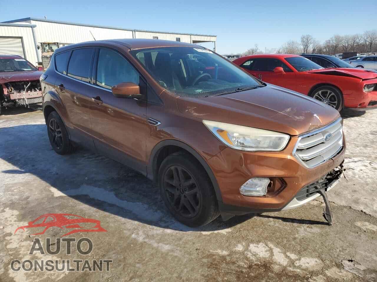FORD ESCAPE 2017 - 1FMCU0GD4HUD85637