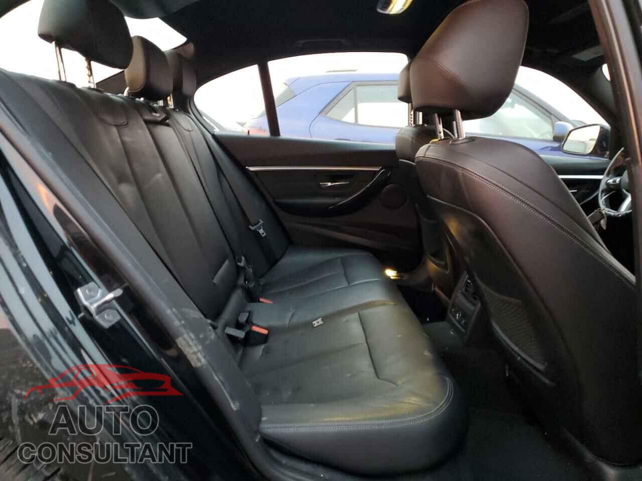 BMW 3 SERIES 2017 - WBA8D9C35HA011063
