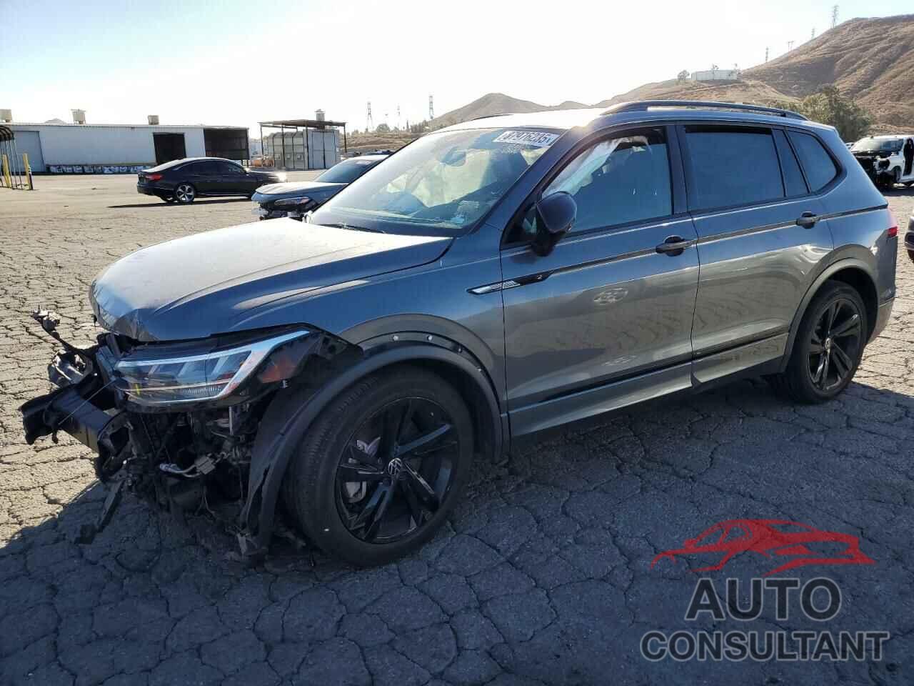 VOLKSWAGEN TIGUAN 2023 - 3VVCB7AX6PM056271