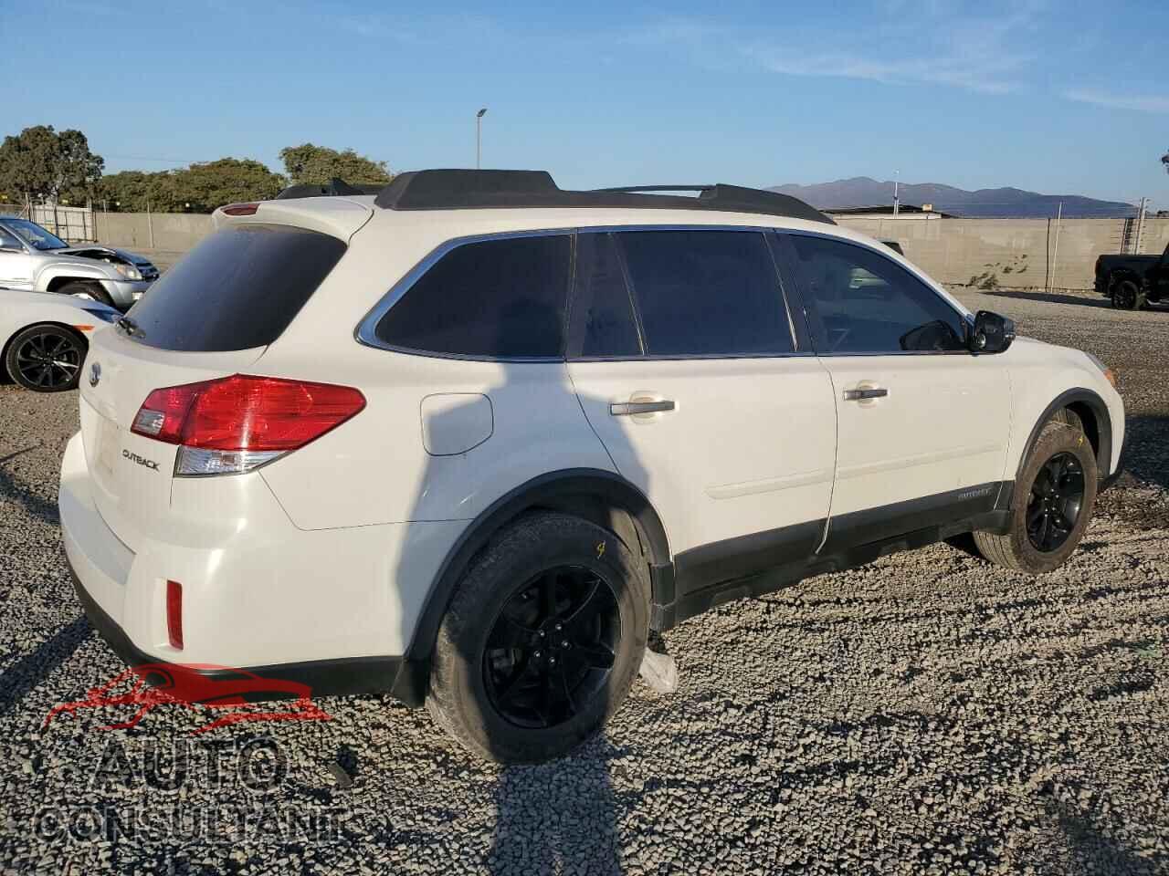 SUBARU OUTBACK 2014 - 4S4BRBPCXE3277699