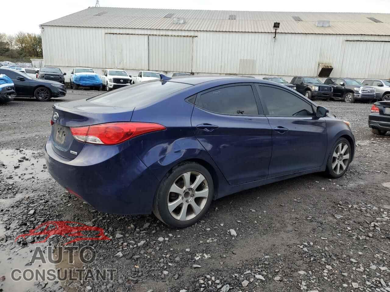 HYUNDAI ELANTRA 2013 - 5NPDH4AE7DH378224