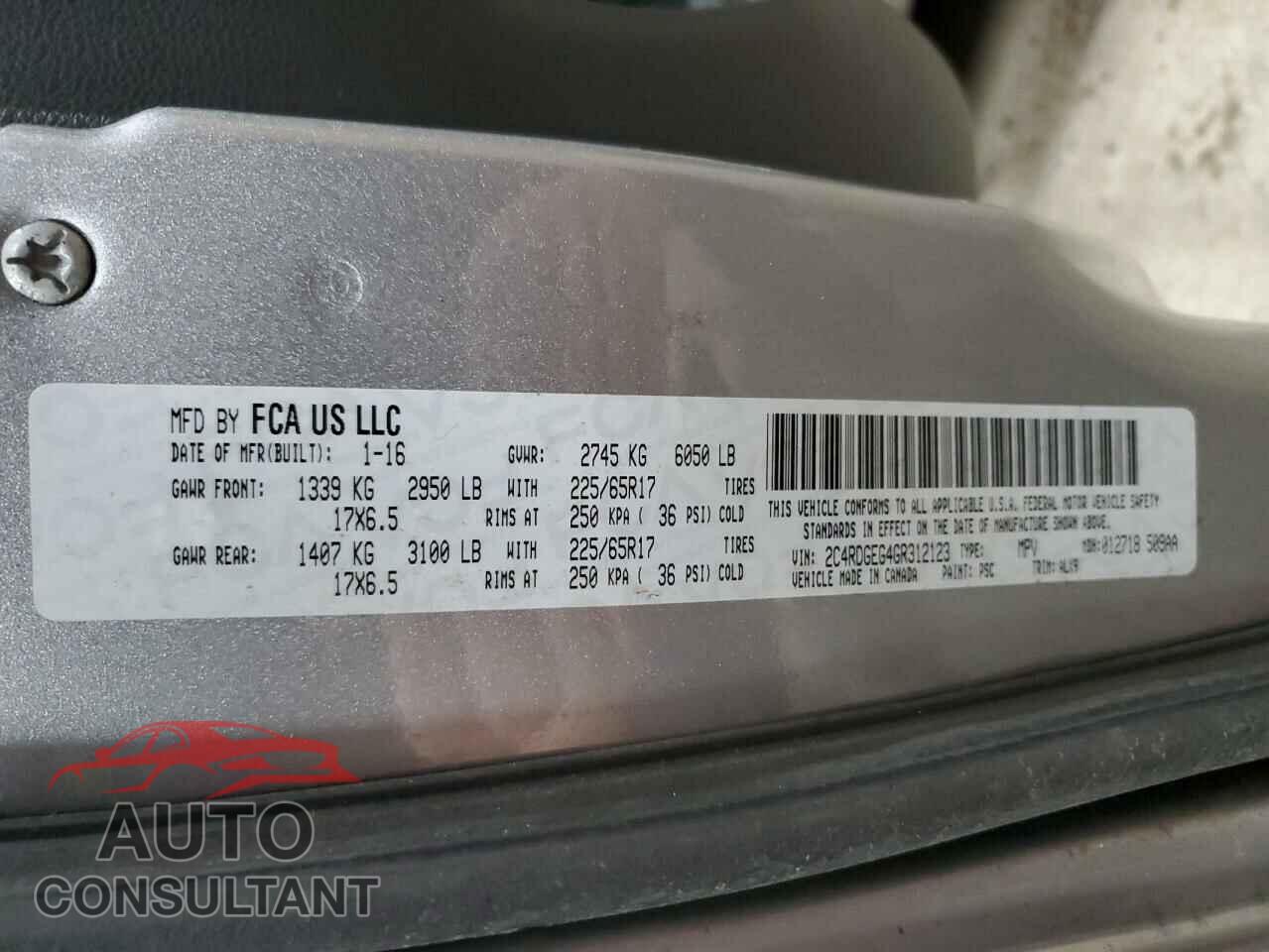 DODGE CARAVAN 2016 - 2C4RDGEG4GR312123