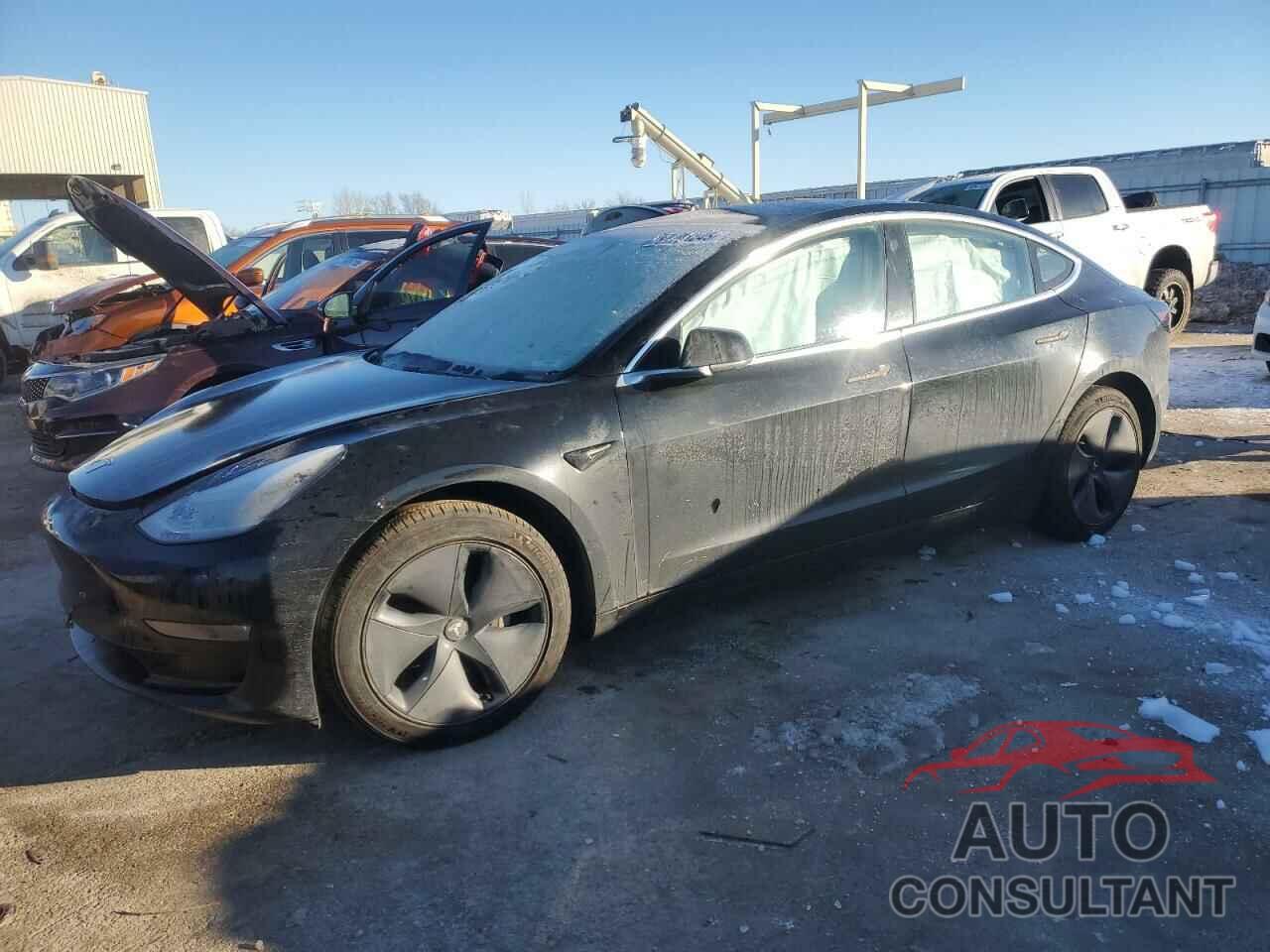 TESLA MODEL 3 2018 - 5YJ3E1EAXJF030423