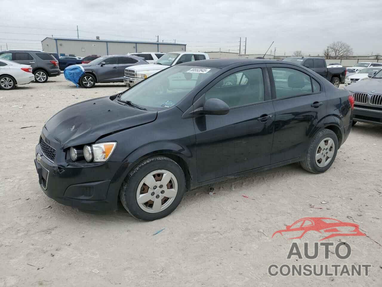 CHEVROLET SONIC 2015 - 1G1JA5SH8F4210292
