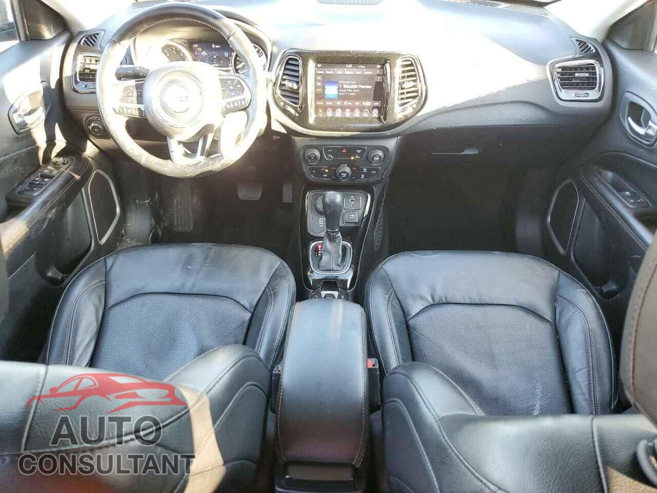 JEEP COMPASS 2021 - 3C4NJDCB1MT604334