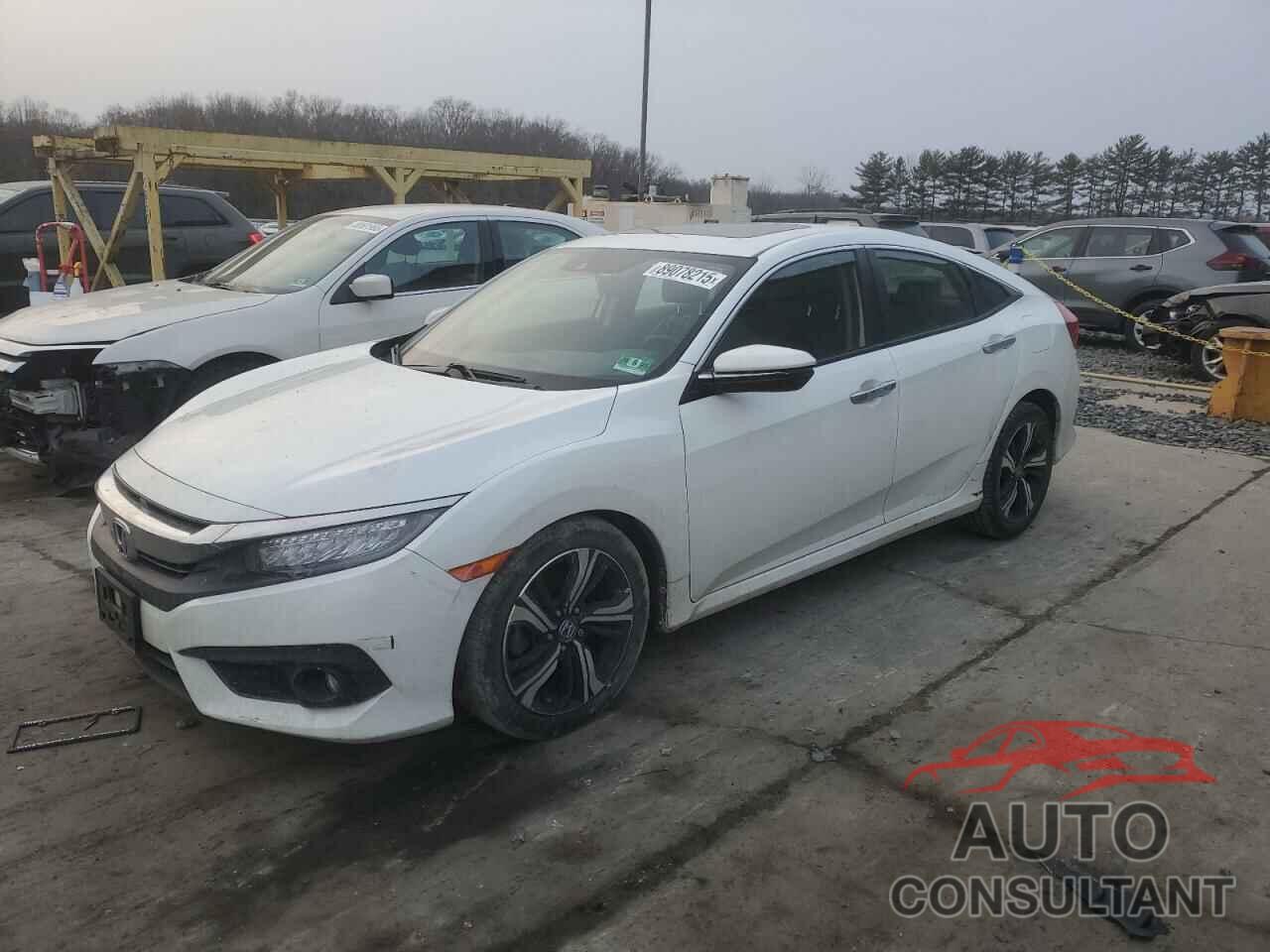 HONDA CIVIC 2018 - JHMFC1F9XJX002486