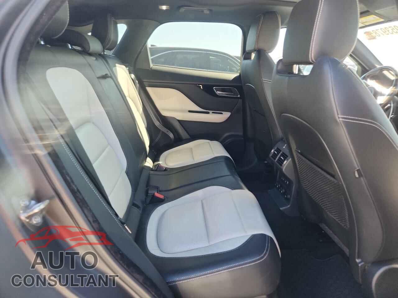 JAGUAR F-PACE 2017 - SADCL2BVXHA899713