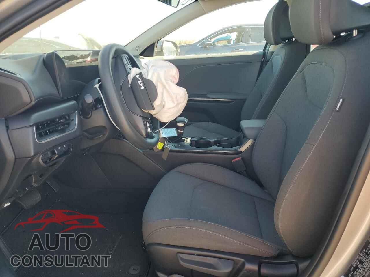 KIA K4 LX 2025 - 3KPFT4DE4SE028876