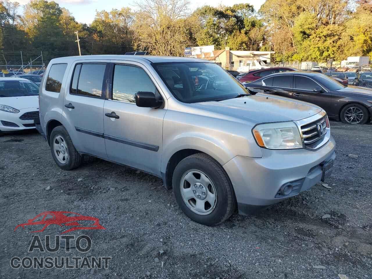 HONDA PILOT 2013 - 5FNYF4H28DB045659