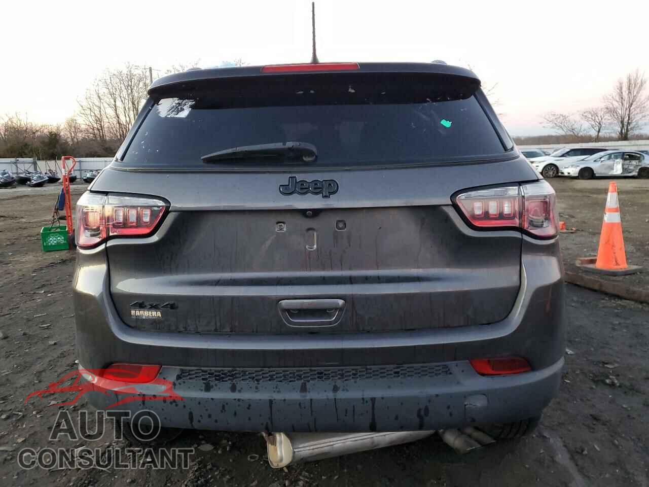 JEEP COMPASS 2020 - 3C4NJDBB0LT104665