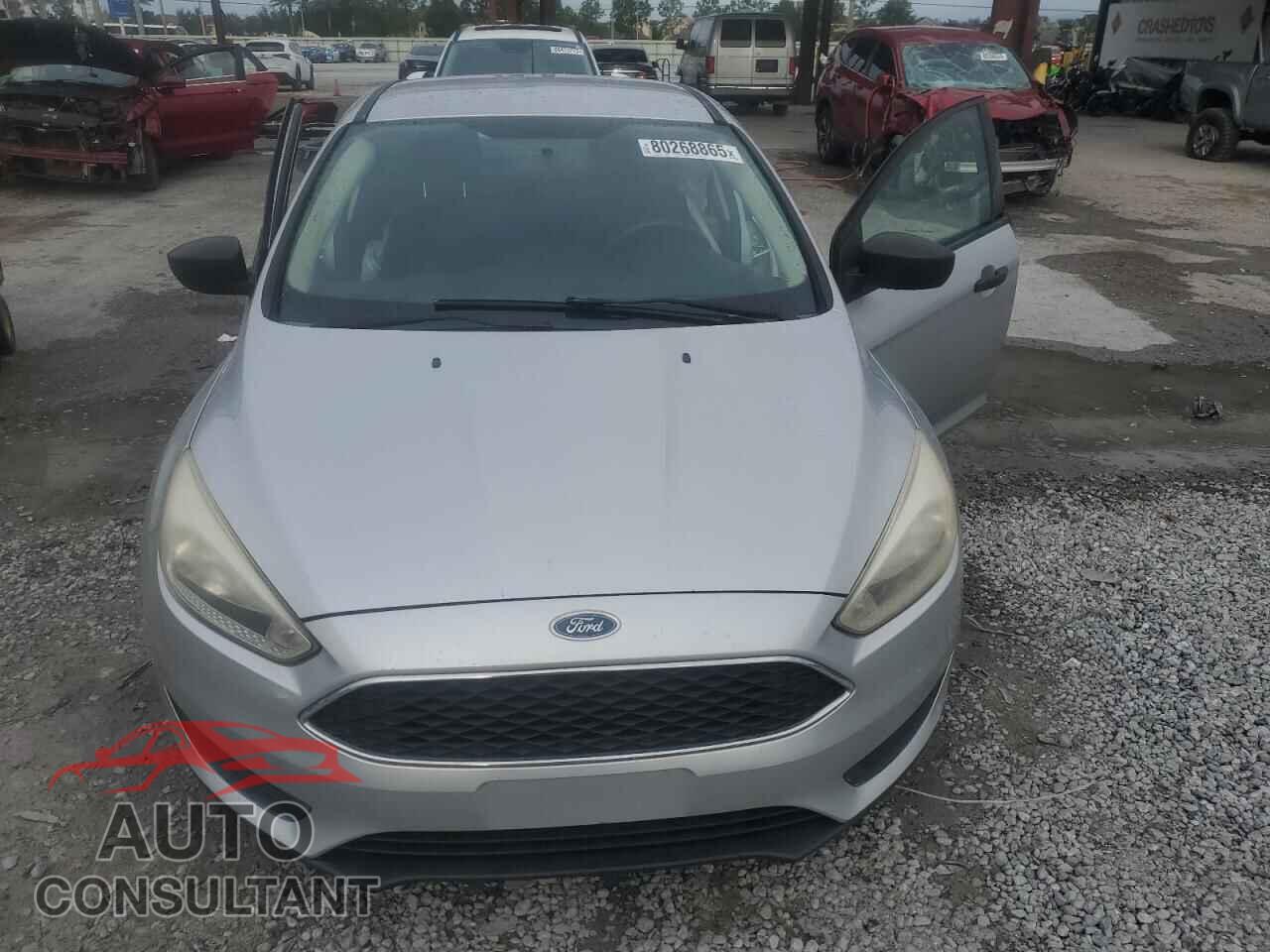 FORD FOCUS 2017 - 1FADP3E22HL228185