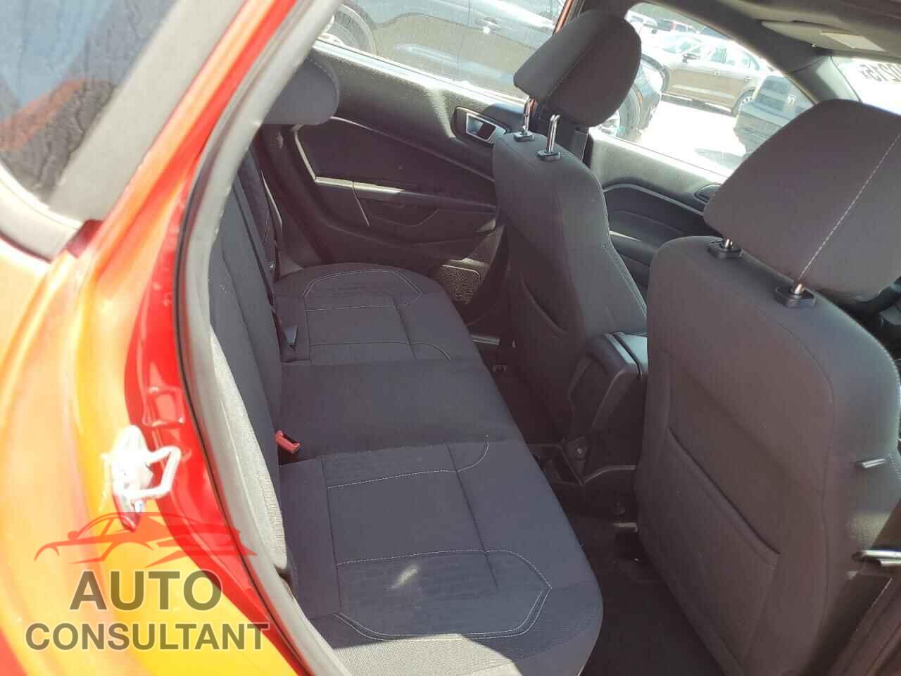 FORD FIESTA 2015 - 3FADP4GX2FM167186