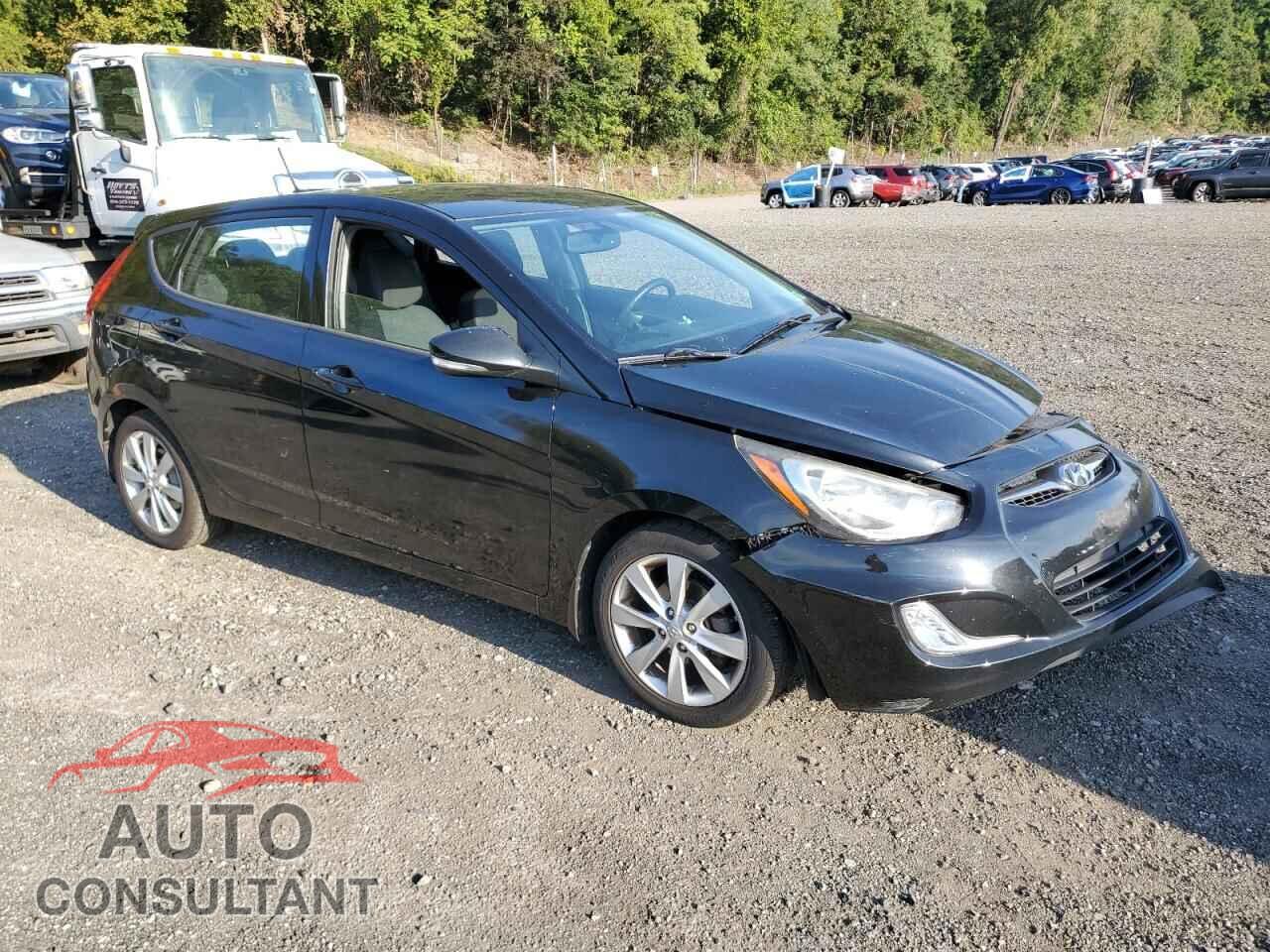 HYUNDAI ACCENT 2013 - KMHCU5AE2DU075429