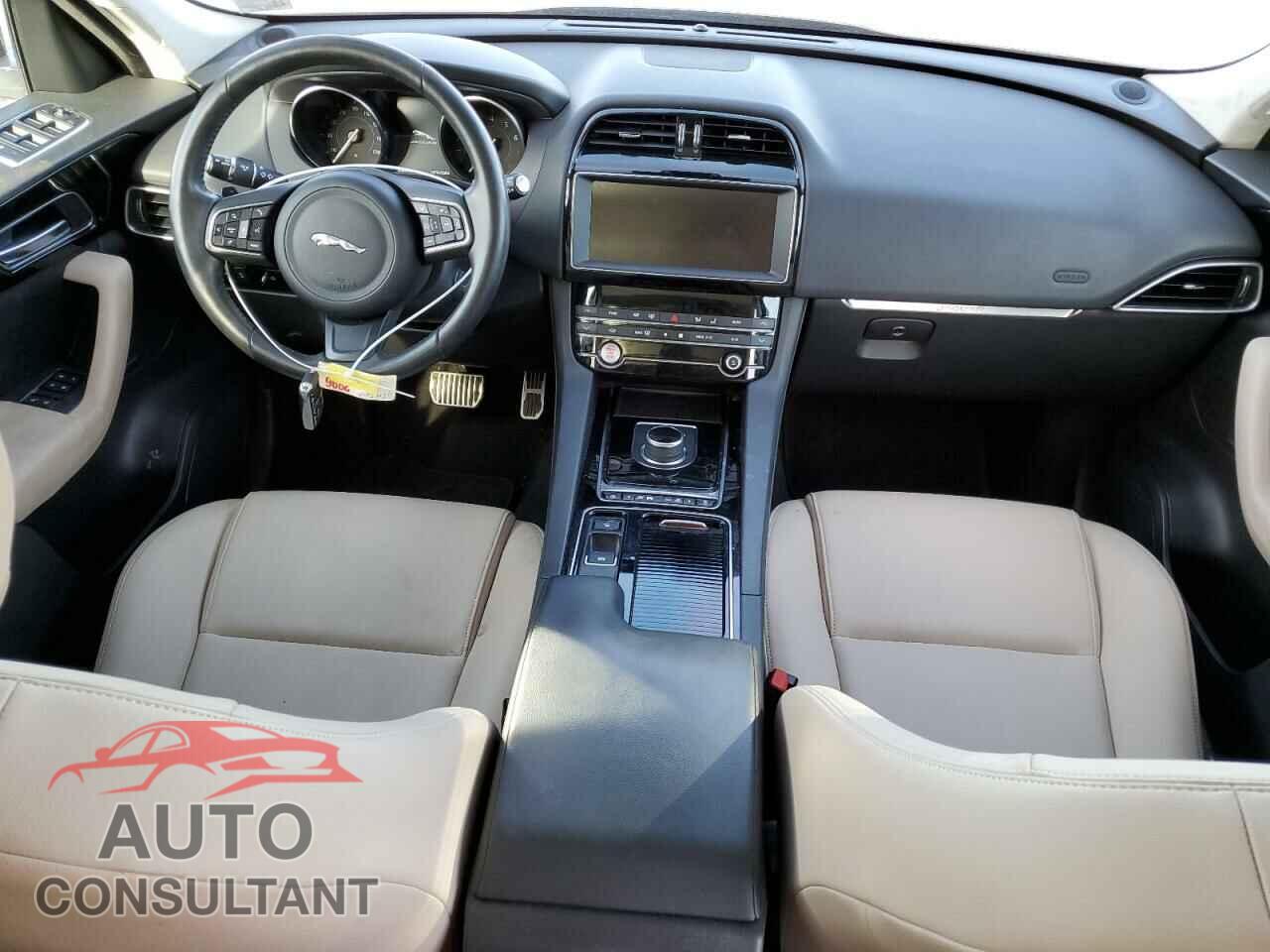 JAGUAR F-PACE 2019 - SADCJ2FX2KA609621
