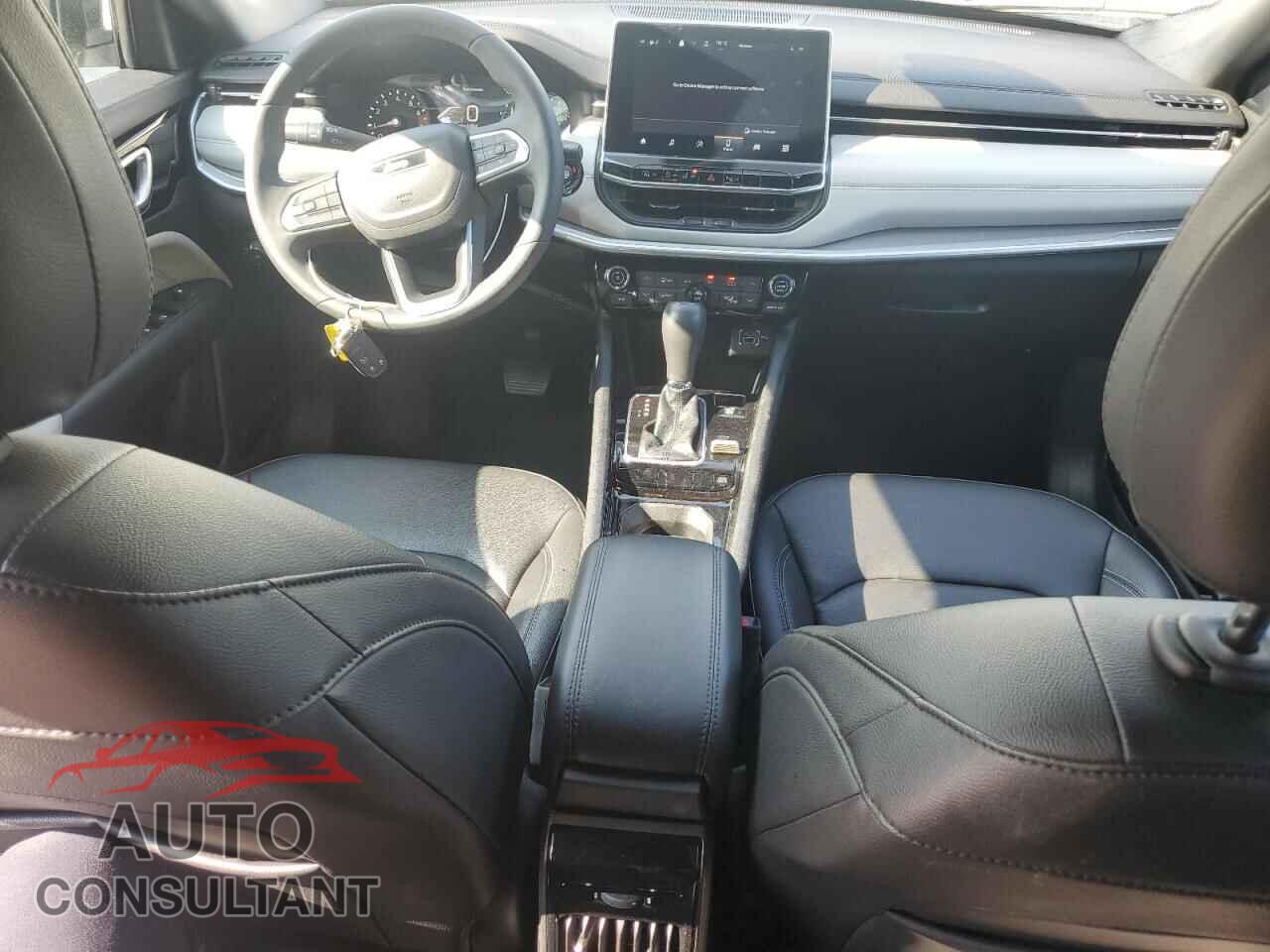 JEEP COMPASS 2025 - 3C4NJDCN8ST523032