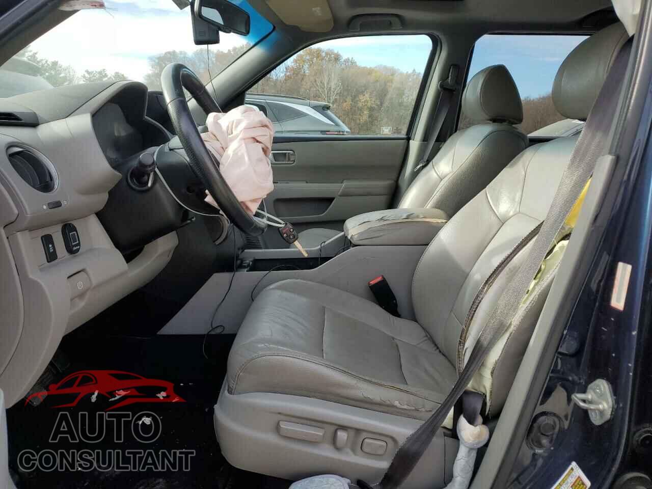 HONDA PILOT 2012 - 5FNYF4H5XCB023901