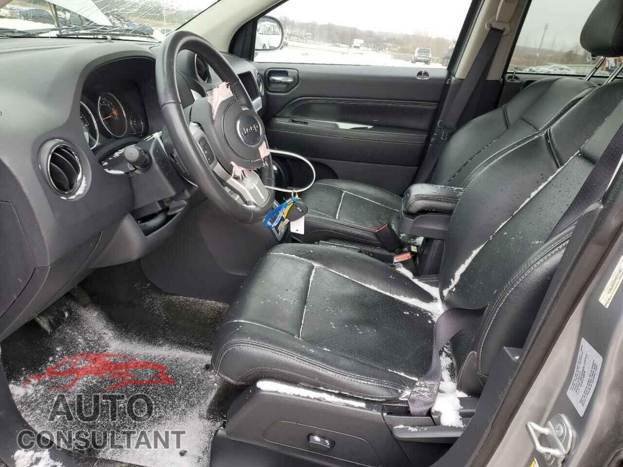 JEEP COMPASS 2017 - 1C4NJDEB5HD112401