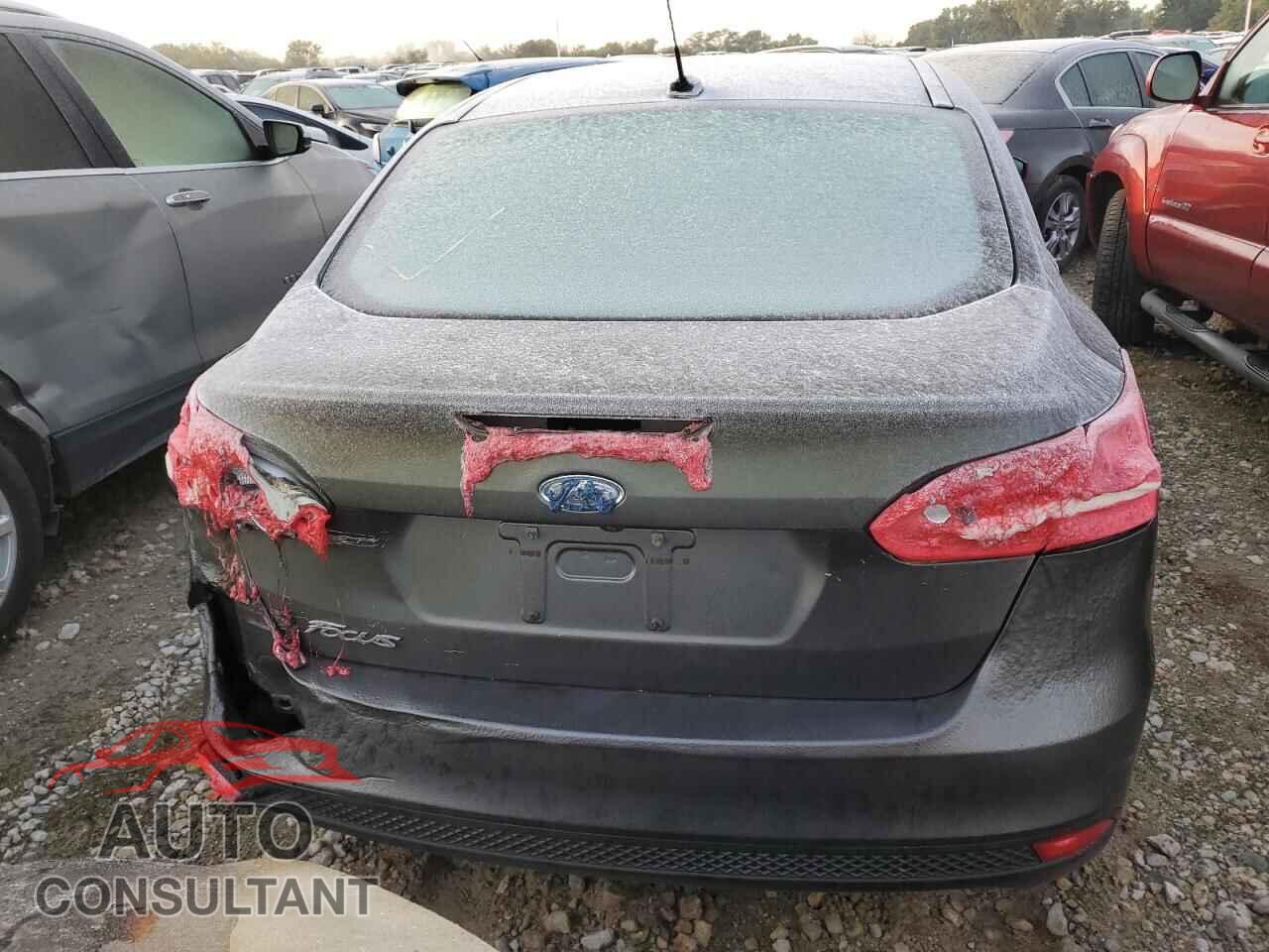 FORD FOCUS 2018 - 1FADP3E2XJL287085
