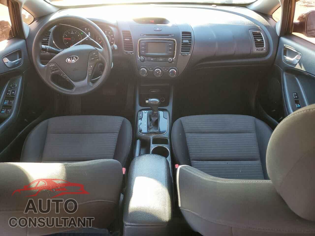 KIA FORTE 2017 - 3KPFL4A71HE141974