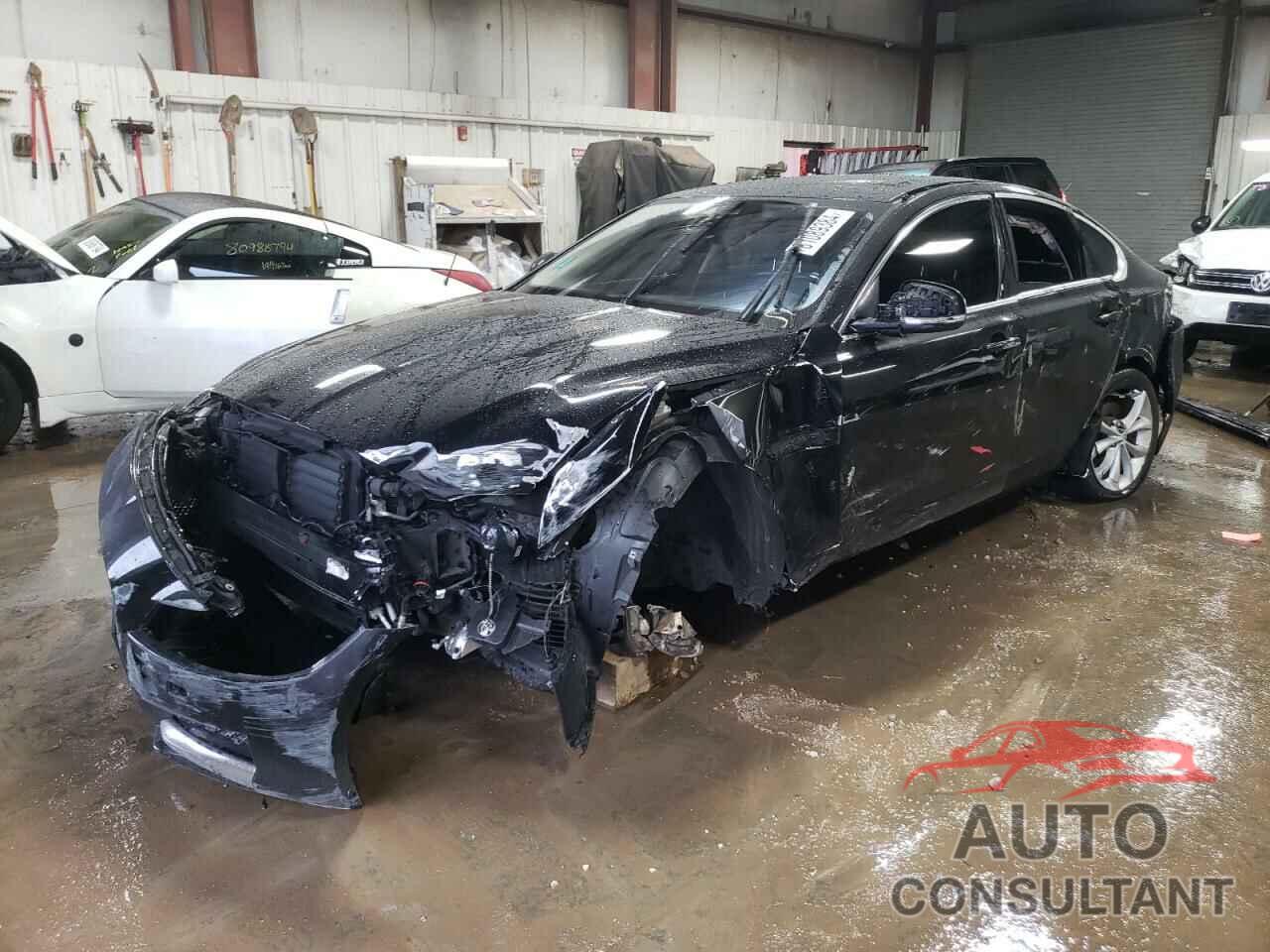 JAGUAR XF 2018 - SAJBJ4FX8JCY54463