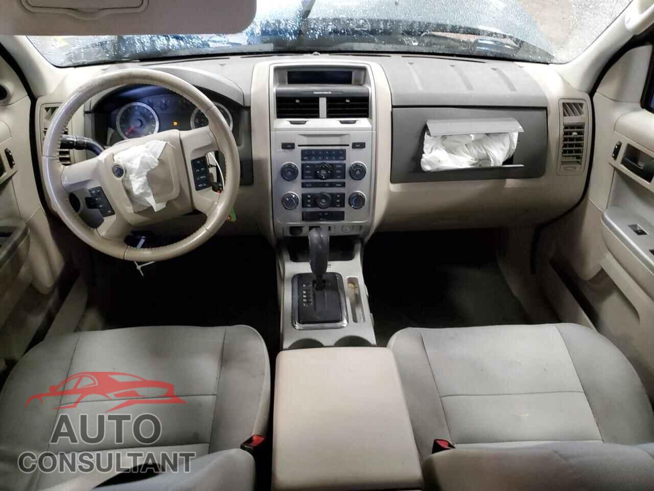 FORD ESCAPE 2010 - 1FMCU9DG4AKC44958