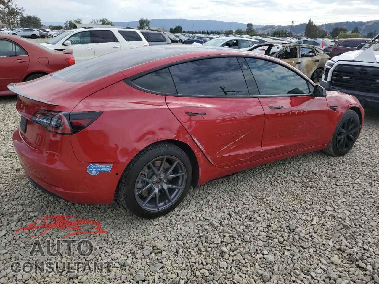 TESLA MODEL 3 2021 - 5YJ3E1EB9MF875454