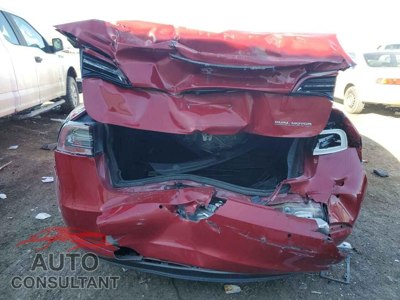 TESLA MODEL 3 2019 - 5YJ3E1EB7KF454894
