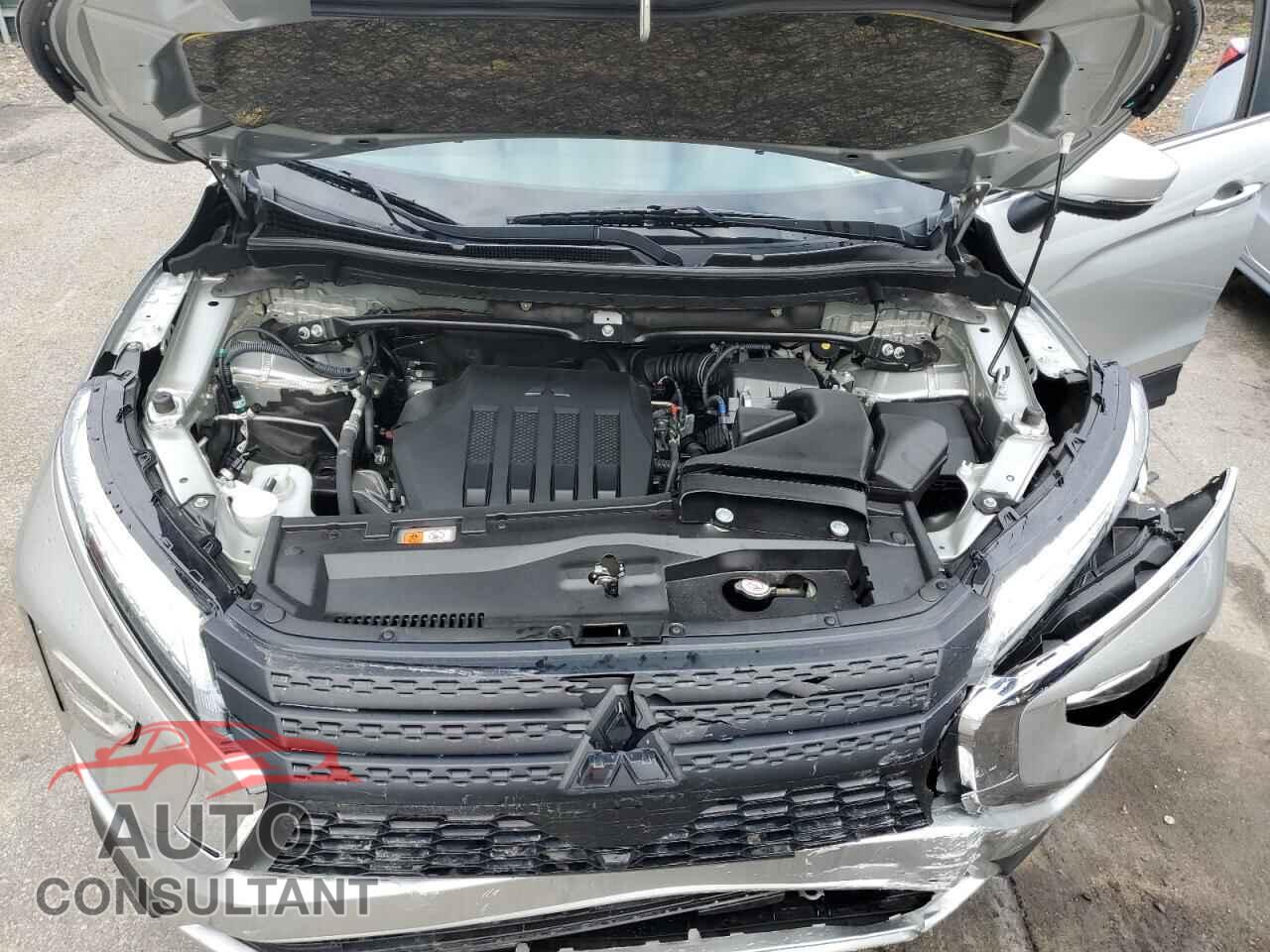 MITSUBISHI ECLIPSE 2024 - JA4ATWAA4RZ042597