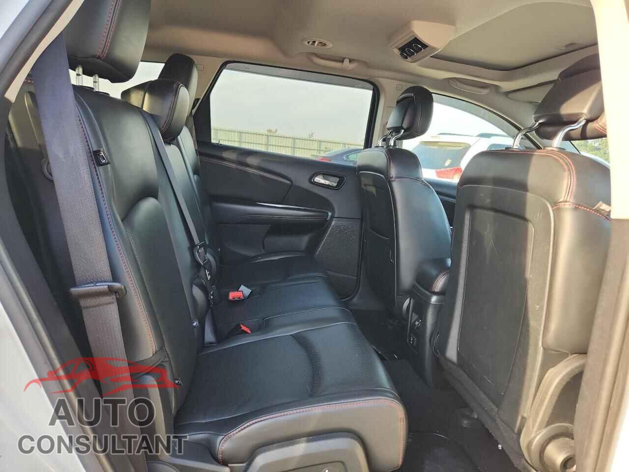 DODGE JOURNEY 2017 - 3C4PDCEG5HT501040