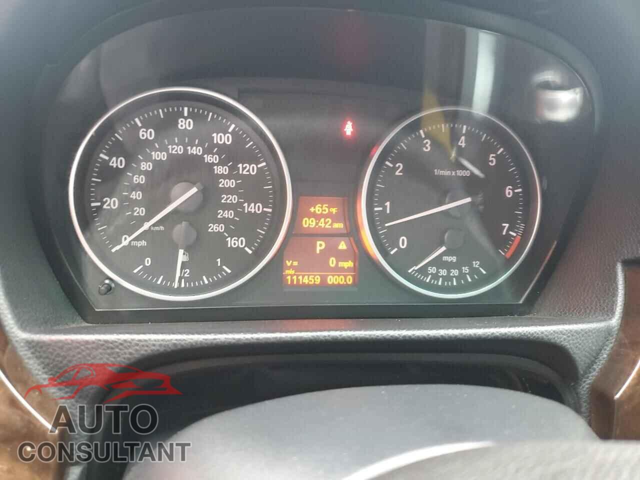 BMW 3 SERIES 2011 - WBAPH5G51BNM83149