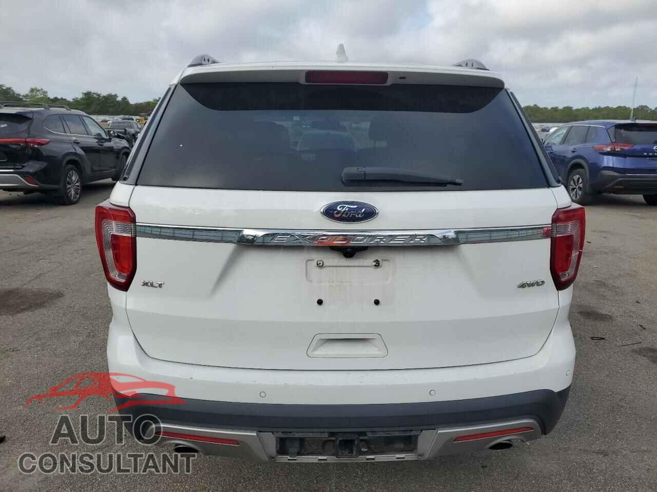 FORD EXPLORER 2017 - 1FM5K8D88HGE20036