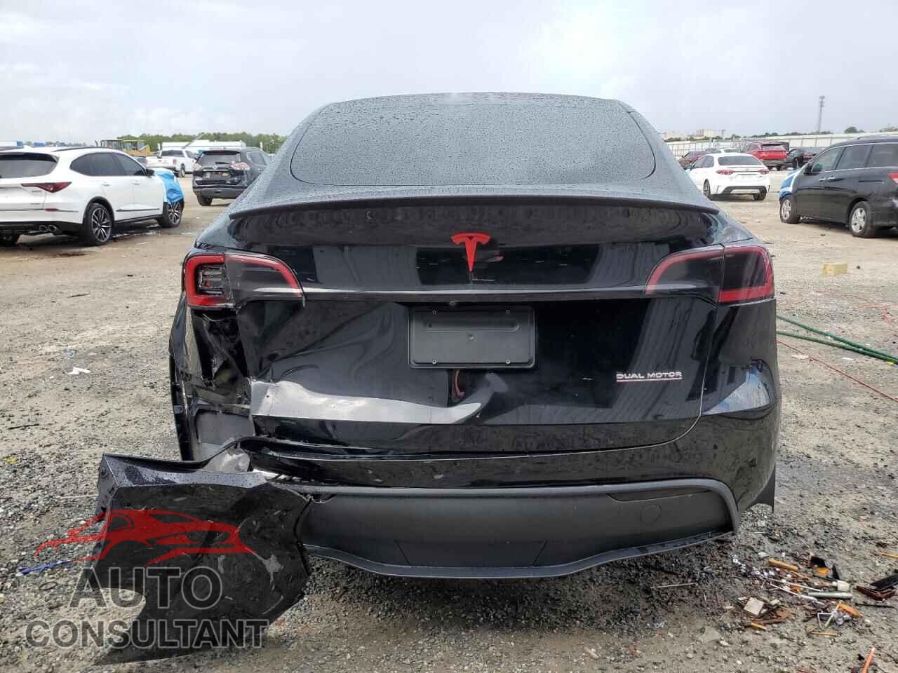 TESLA MODEL Y 2021 - 5YJYGDEF5MF262865