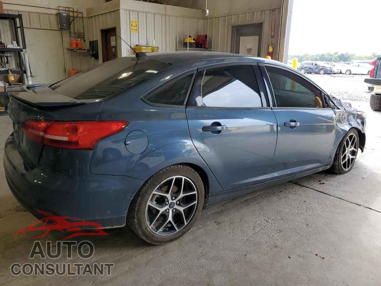 FORD FOCUS 2018 - 1FADP3H28JL217497