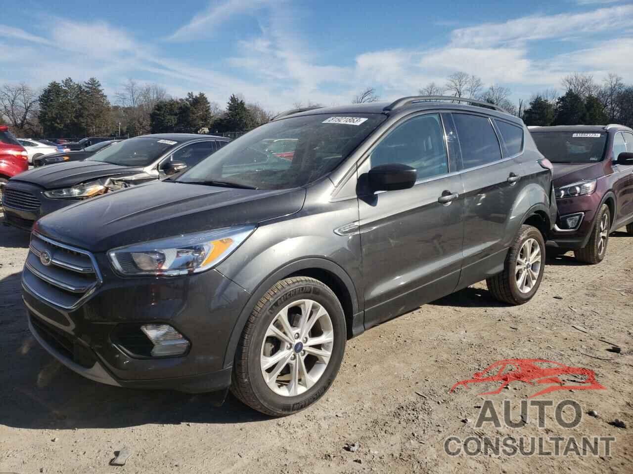 FORD ESCAPE 2018 - 1FMCU0GD0JUA21561