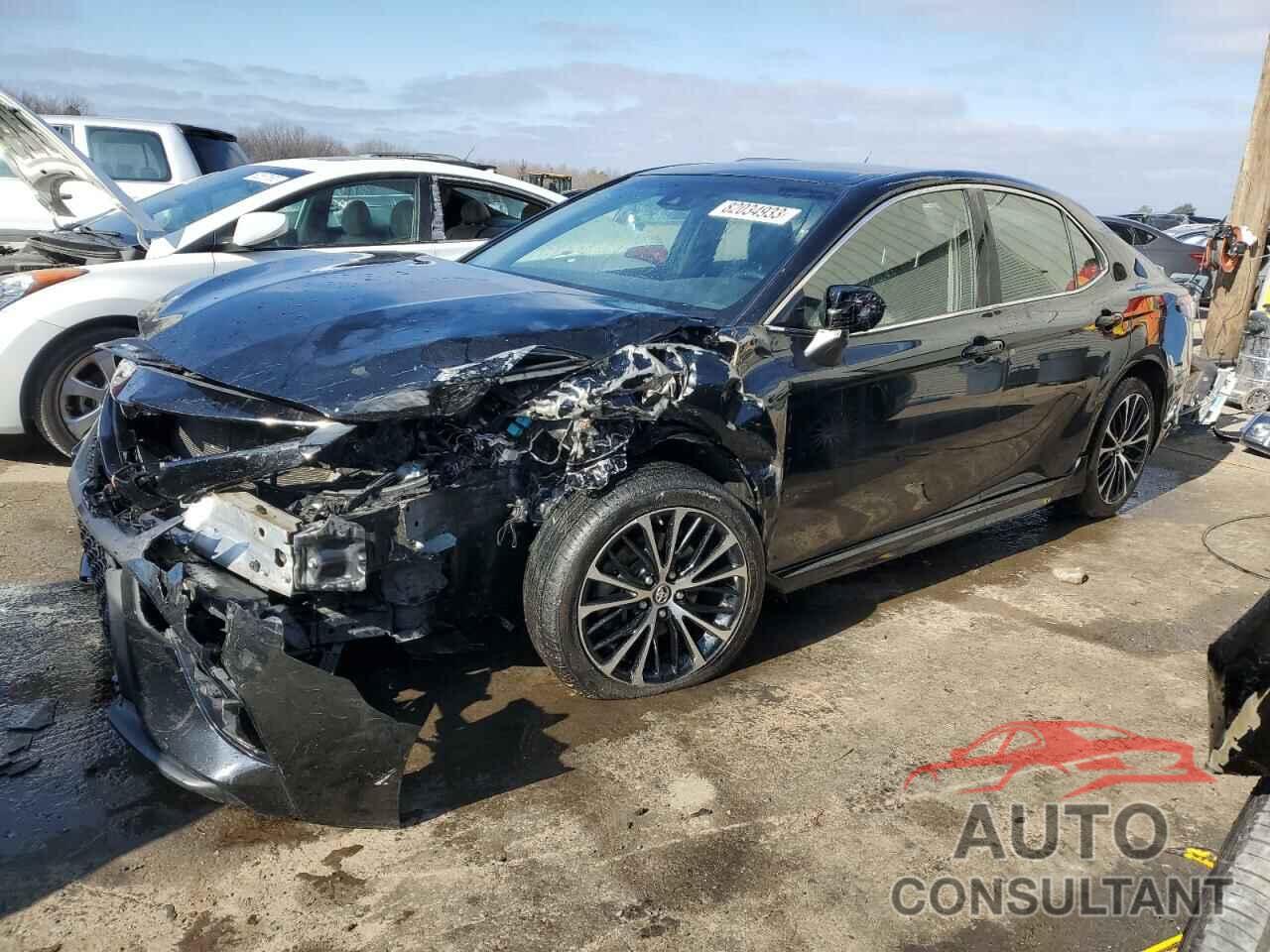 TOYOTA CAMRY 2018 - JTNB11HK6J3049040