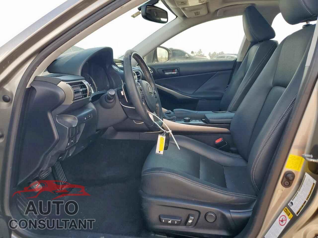 LEXUS IS 2014 - JTHBF1D29E5041860
