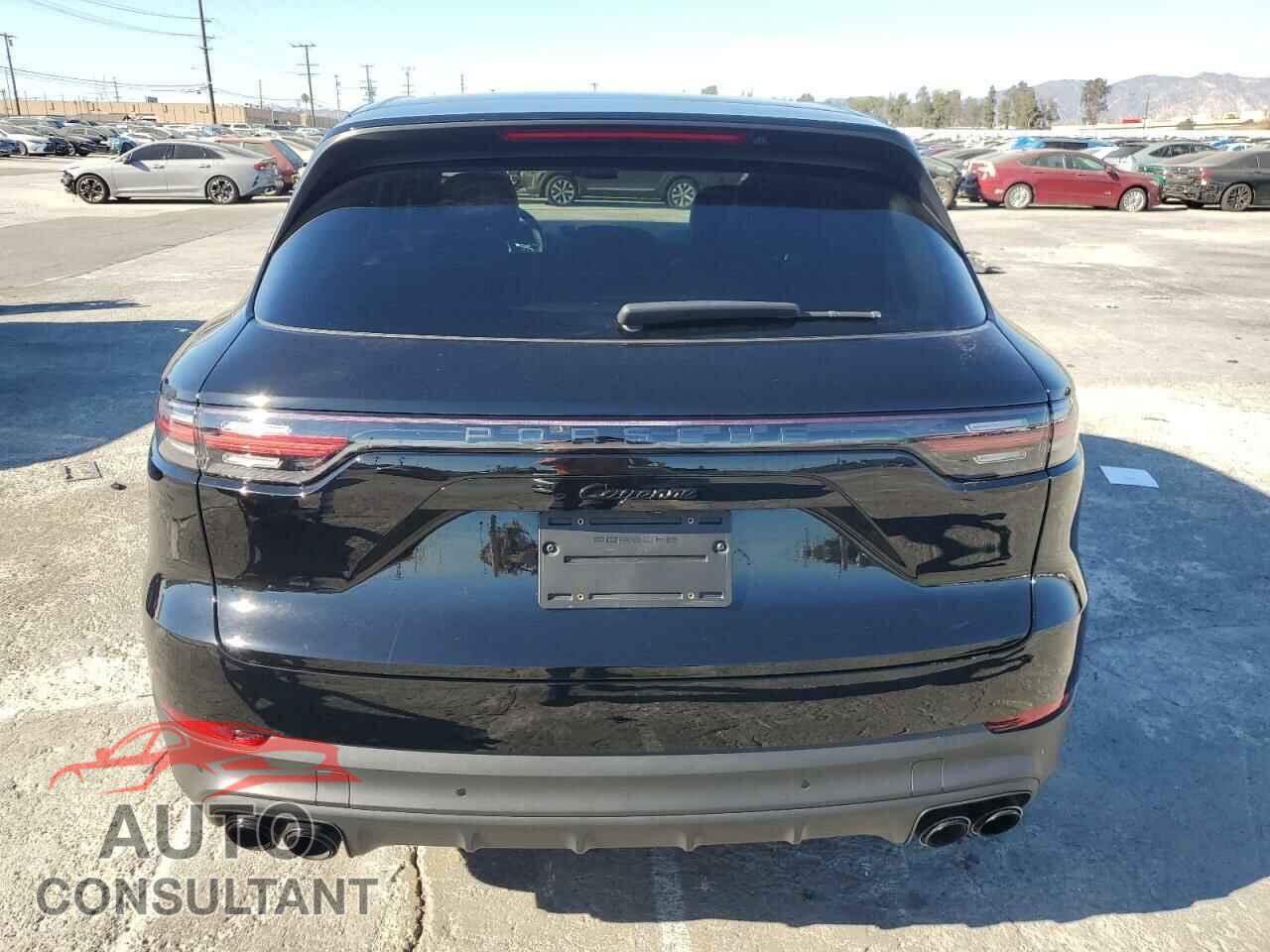 PORSCHE CAYENNE 2023 - WP1AE2AY7PDA12248