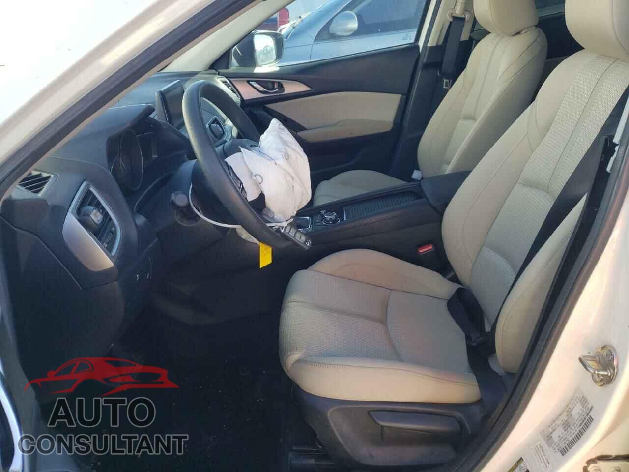 MAZDA 3 2017 - 3MZBN1U71HM117907