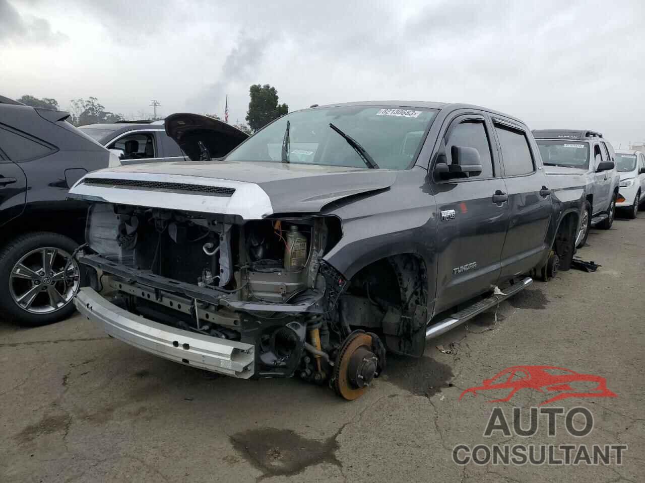 TOYOTA TUNDRA 2016 - 5TFDY5F10GX576891