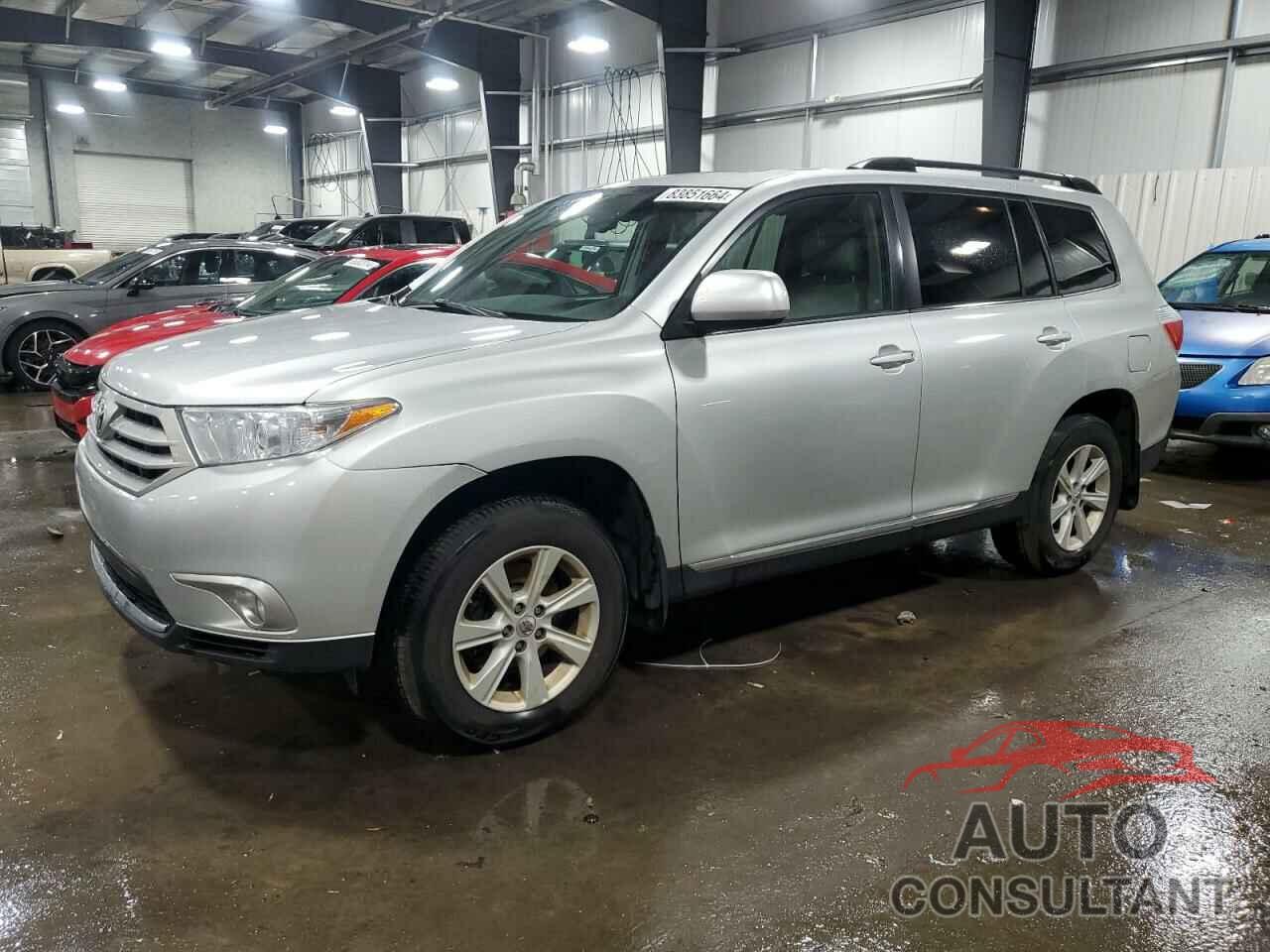 TOYOTA HIGHLANDER 2012 - 5TDBK3EH5CS125287