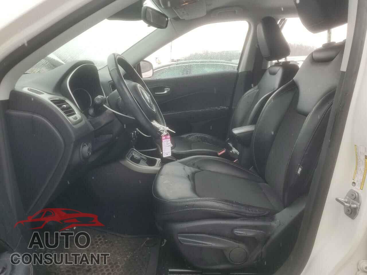 JEEP COMPASS 2018 - 3C4NJDBB3JT479432