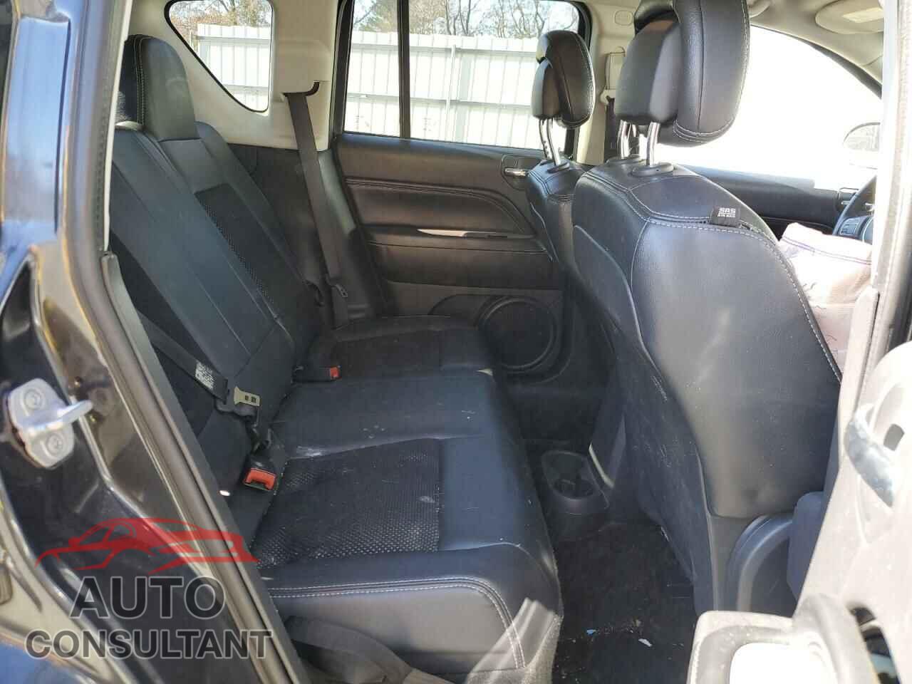JEEP COMPASS 2014 - 1C4NJCEAXED531440